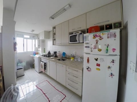 Image 4 - 234241